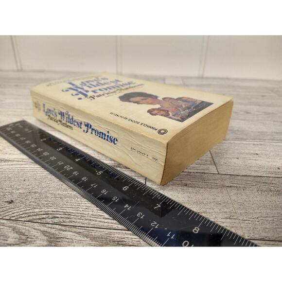 Love’s Wildest Promise by Patricia Matthews 1977 Romance Paperback 1st Print - Picture 5 of 10